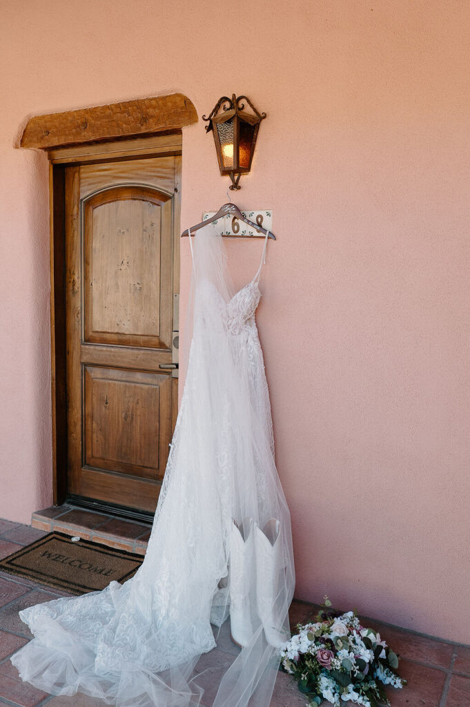 tanque verde room wedding dress